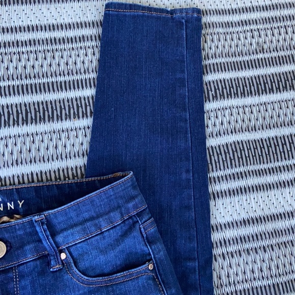 White House jeans - Picture 4 of 8